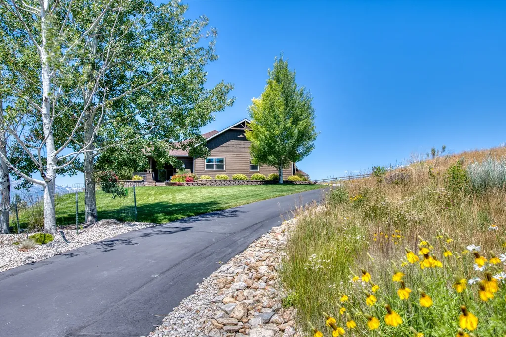 1631 Empire Terrace Corvallis MT 59828