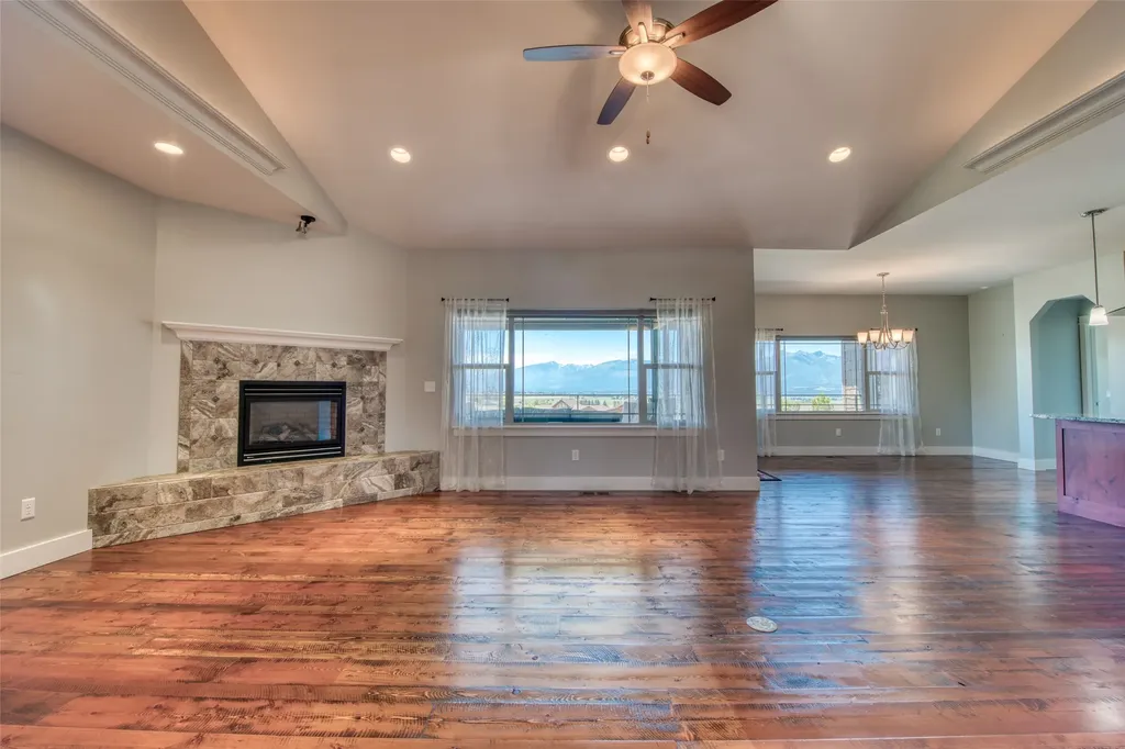 1631 Empire Terrace Corvallis MT 59828