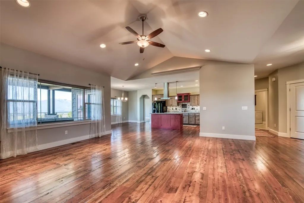 1631 Empire Terrace Corvallis MT 59828