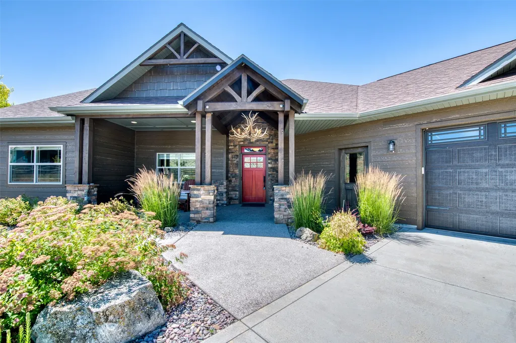 1631 Empire Terrace Corvallis MT 59828