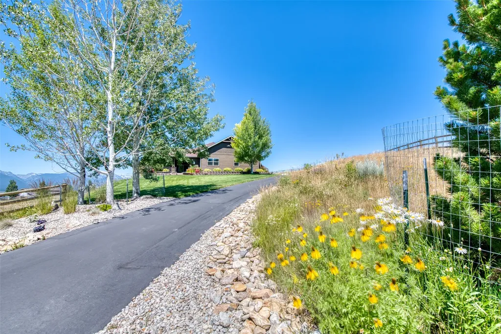 1631 Empire Terrace Corvallis MT 59828