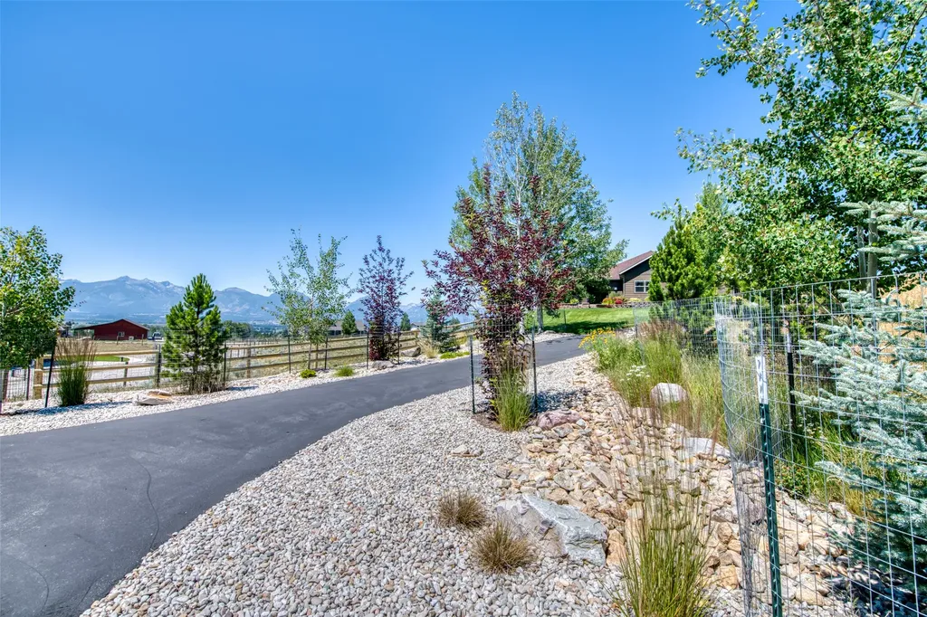 1631 Empire Terrace Corvallis MT 59828