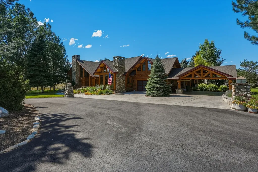 533 Diamond 3 Road Corvallis MT 59828