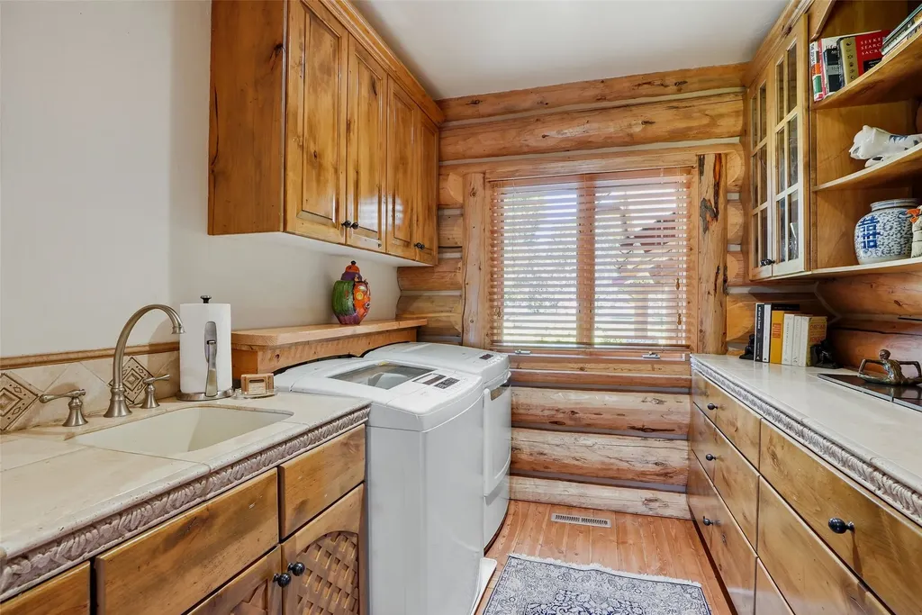 533 Diamond 3 Road Corvallis MT 59828