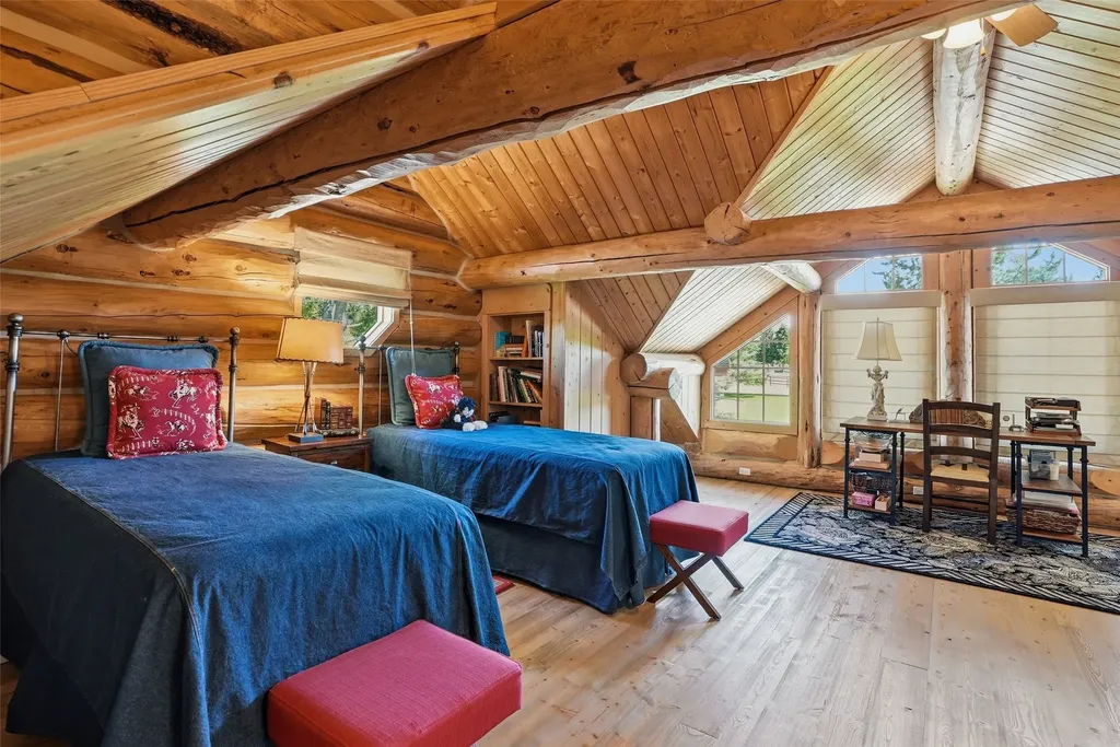 533 Diamond 3 Road Corvallis MT 59828