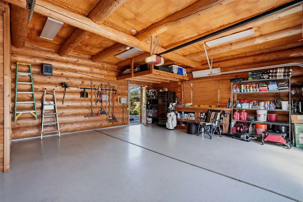 533 Diamond 3 Road Corvallis MT 59828