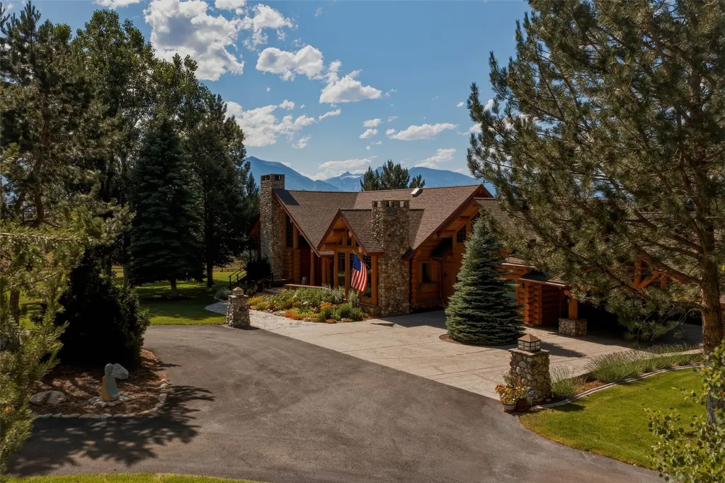 533 Diamond 3 Road Corvallis MT 59828
