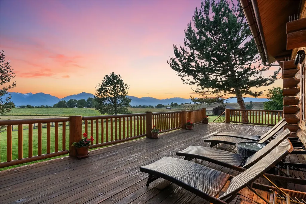 533 Diamond 3 Road Corvallis MT 59828