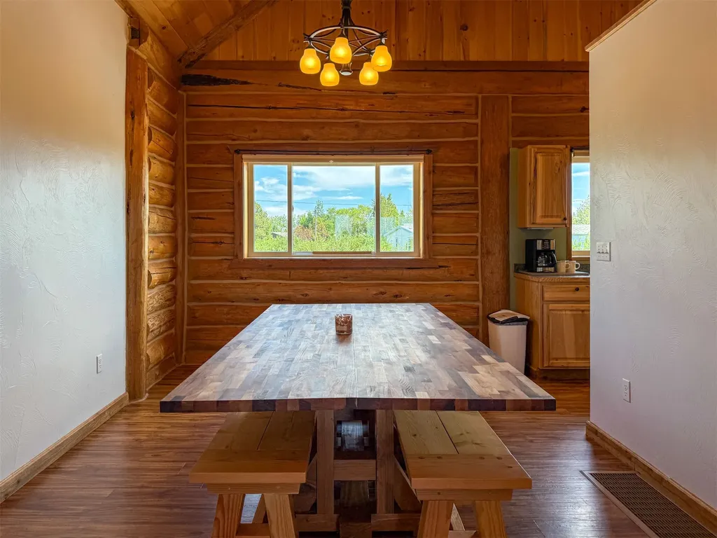 10 Dupuyer Avenue Valier MT 59486