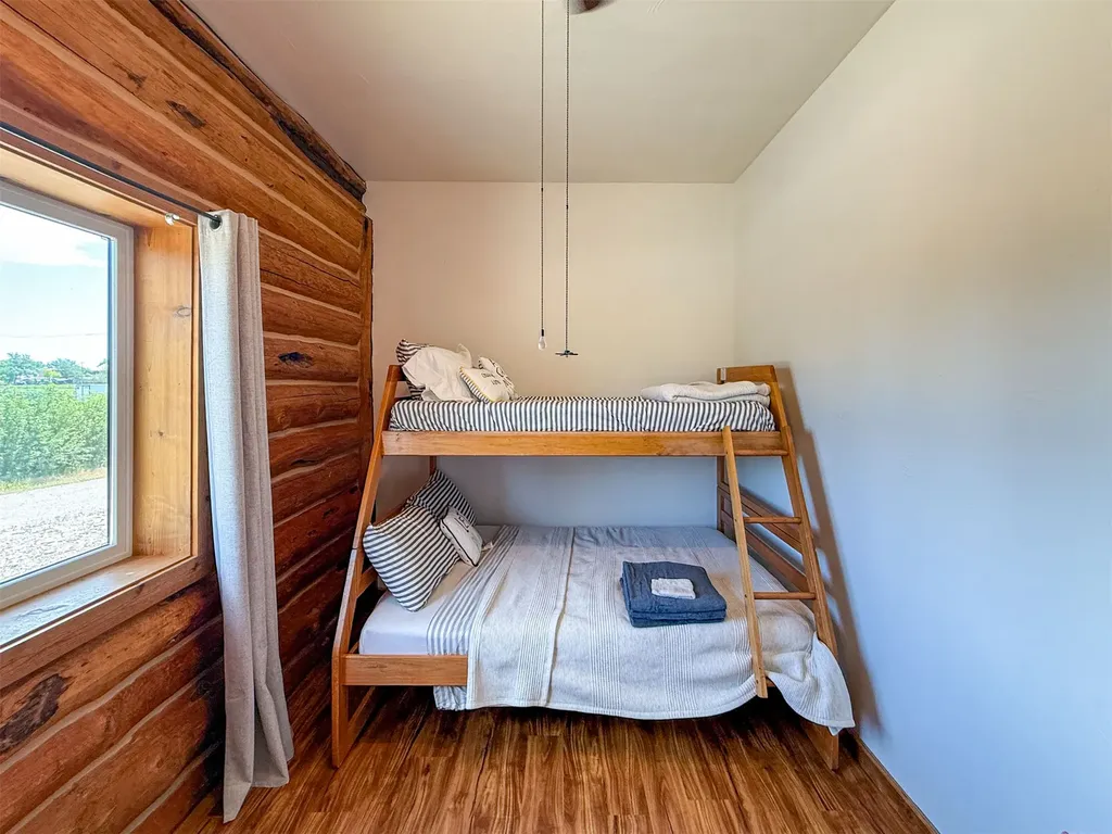10 Dupuyer Avenue Valier MT 59486
