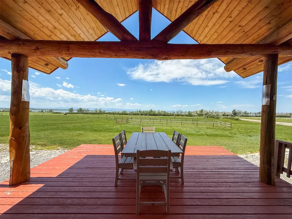 10 Dupuyer Avenue Valier MT 59486
