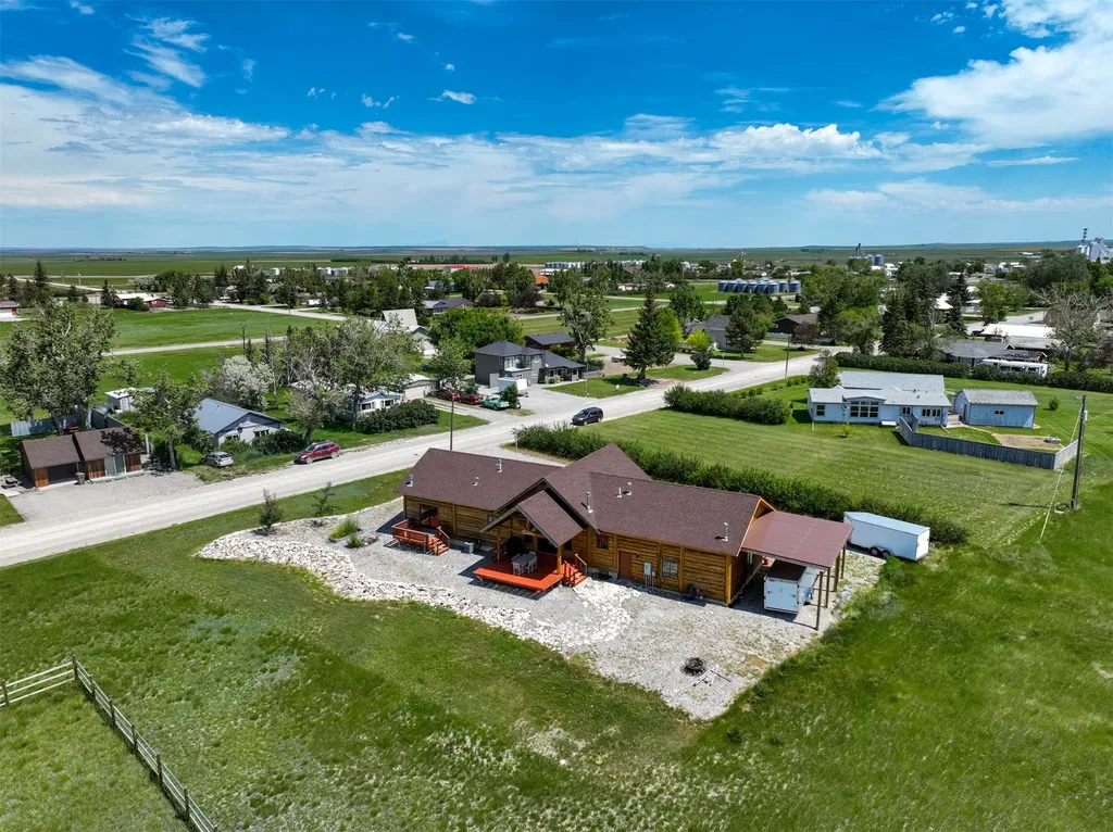10 Dupuyer Avenue Valier MT 59486