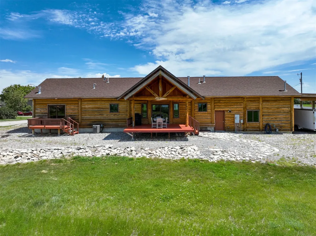 10 Dupuyer Avenue Valier MT 59486