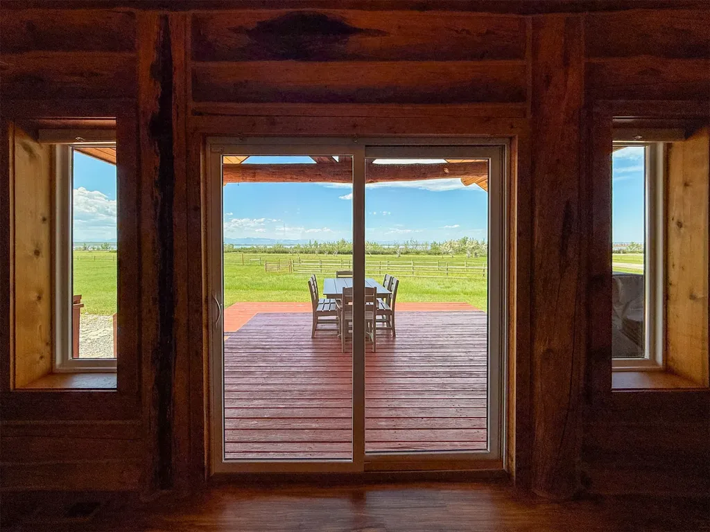 10 Dupuyer Avenue Valier MT 59486
