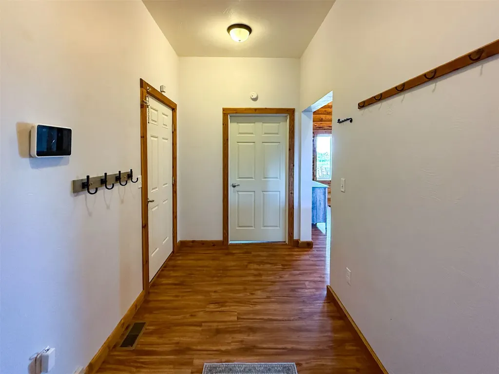 10 Dupuyer Avenue Valier MT 59486