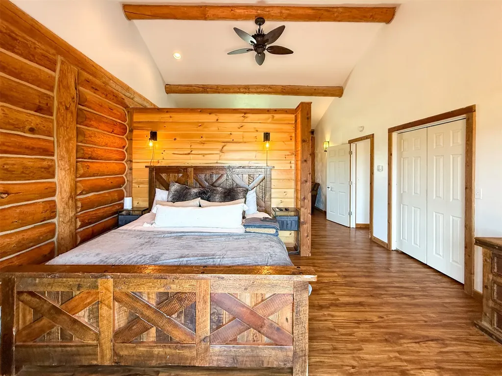 10 Dupuyer Avenue Valier MT 59486
