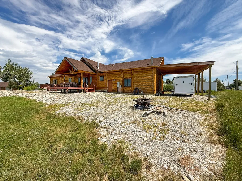 10 Dupuyer Avenue Valier MT 59486