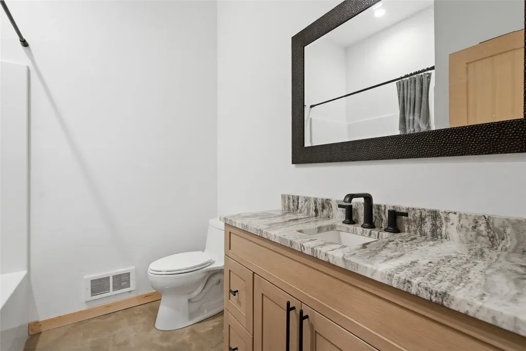 385 S Eighty Drive Somers MT 59932