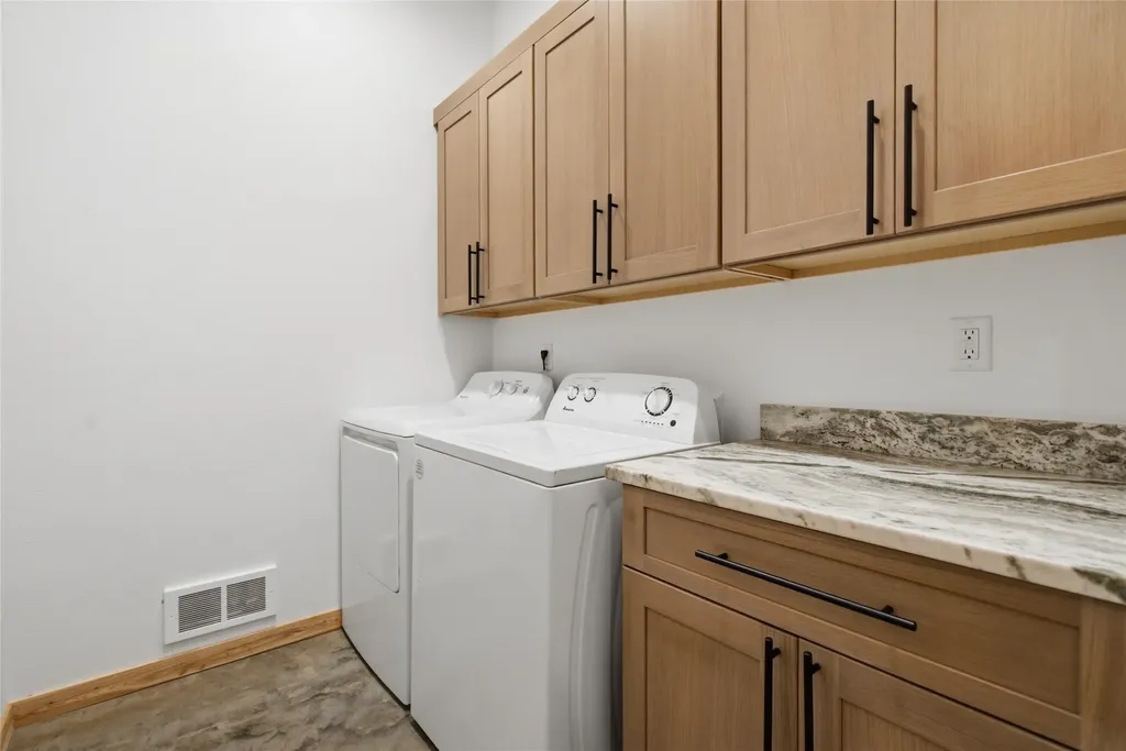 385 S Eighty Drive Somers MT 59932