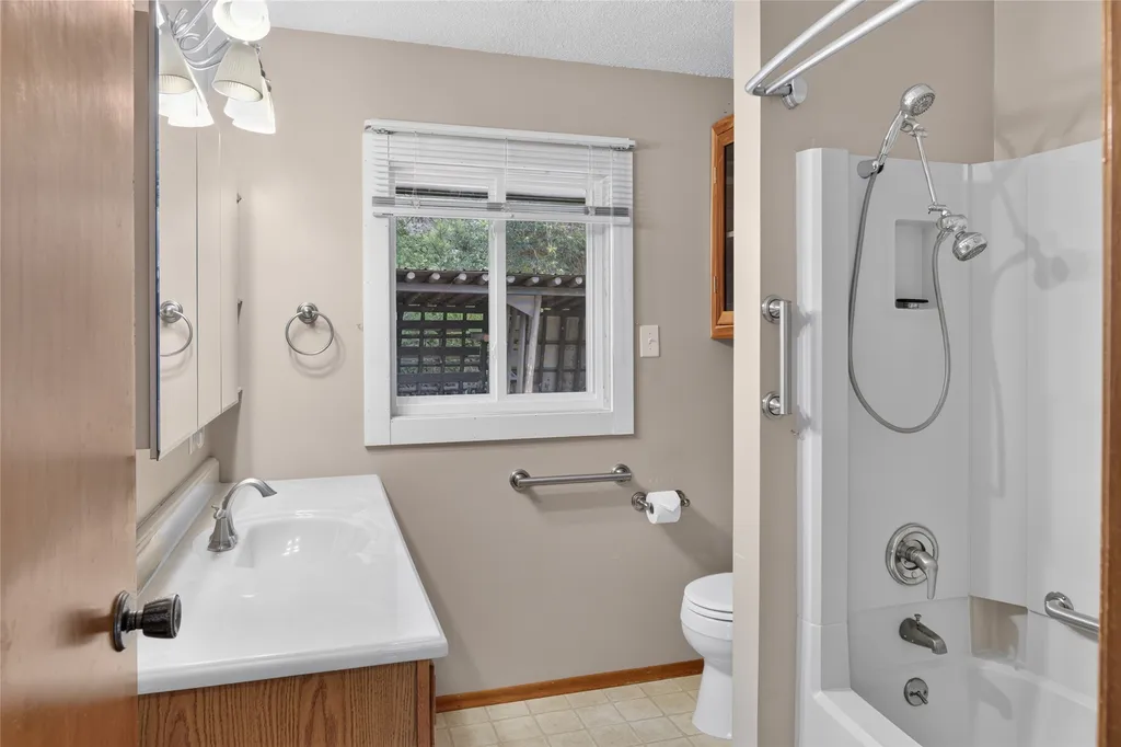 421 Warren Road Libby MT 59923