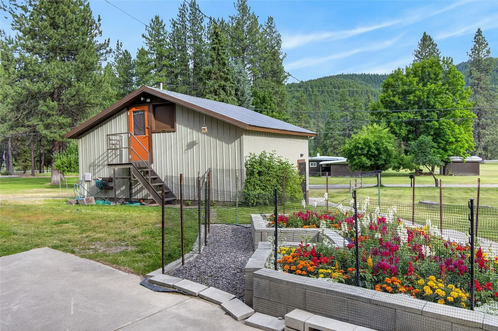 421 Warren Road Libby MT 59923