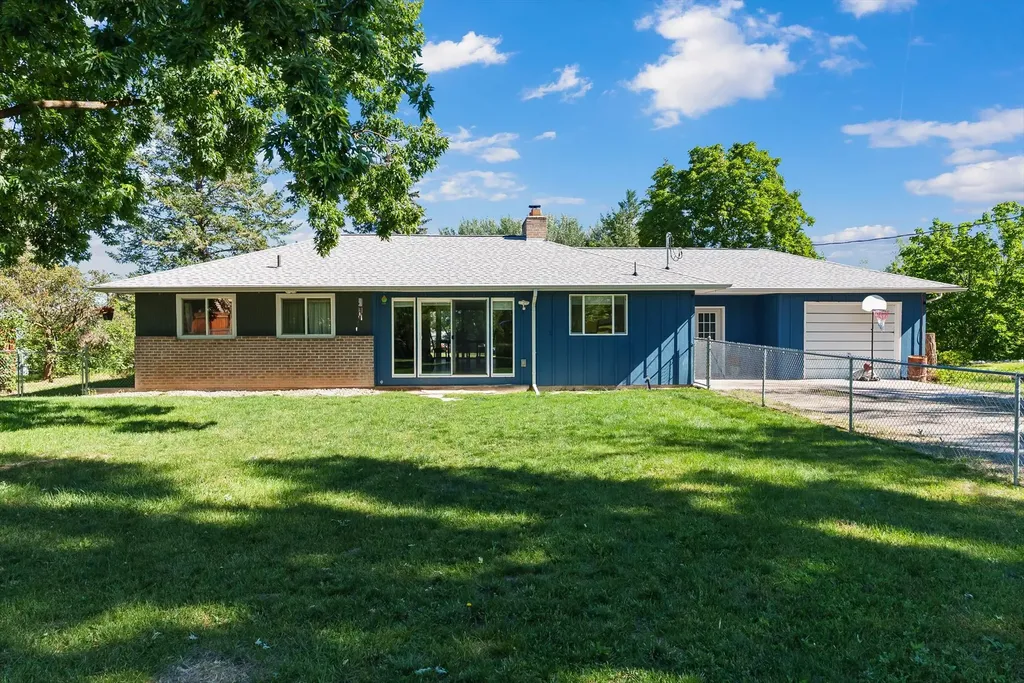 6 12th Avenue W Polson MT 59860