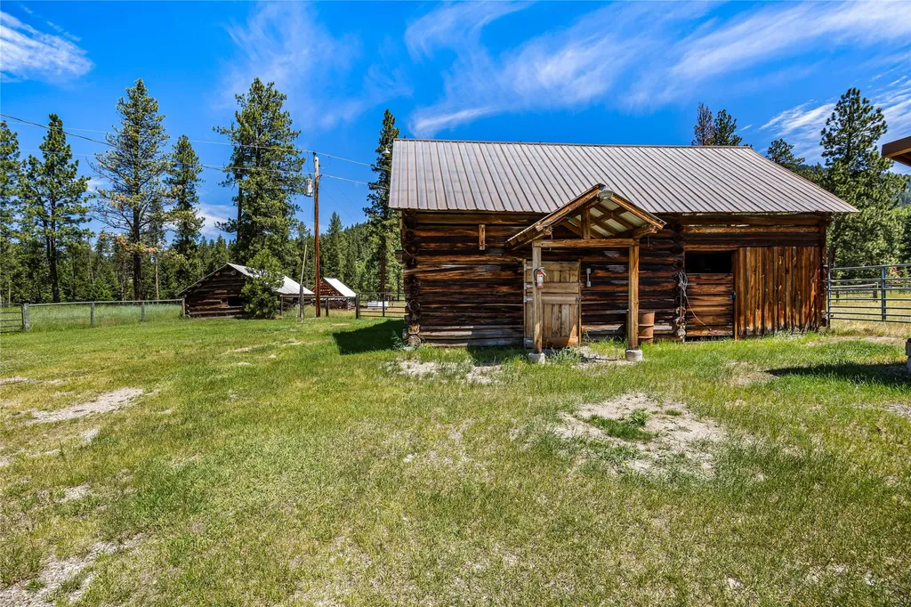 9786 West Fork Road Darby MT 59829