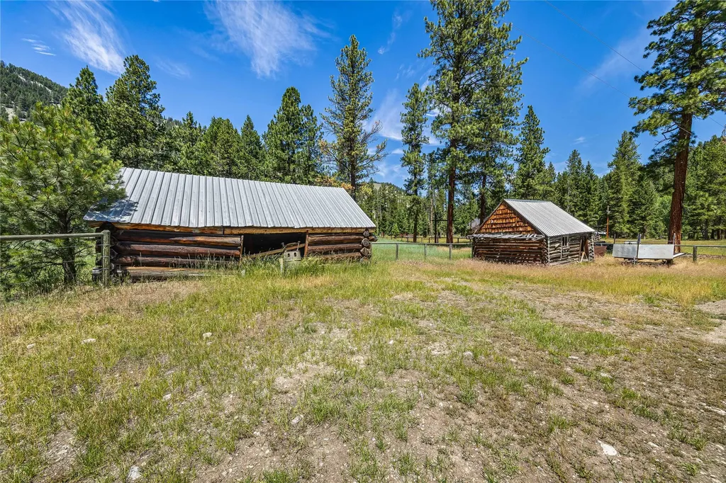 9786 West Fork Road Darby MT 59829