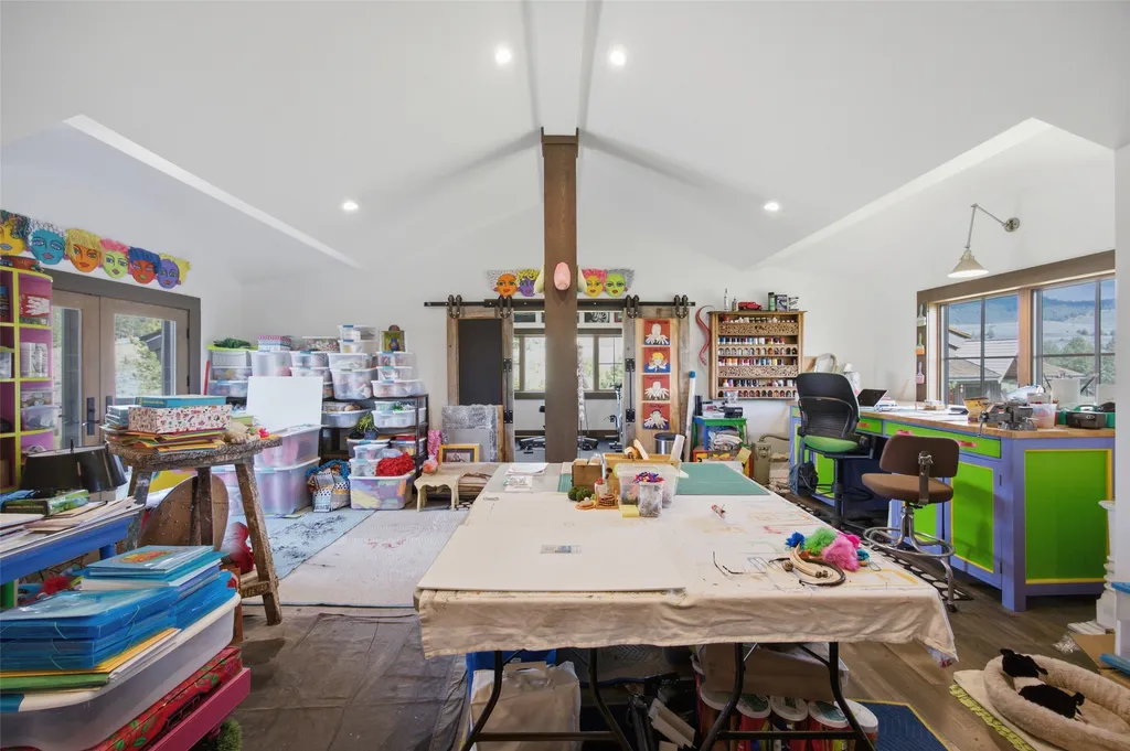 799 Lord Byron Trail Hamilton MT 59840