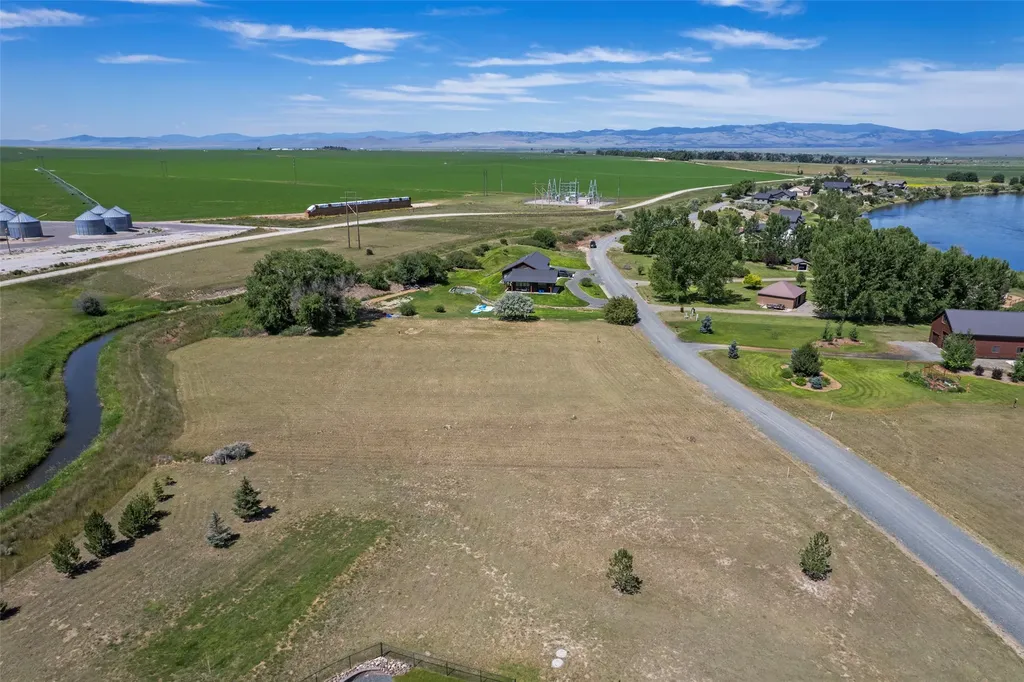44 Missouri View Loop Toston MT 59643