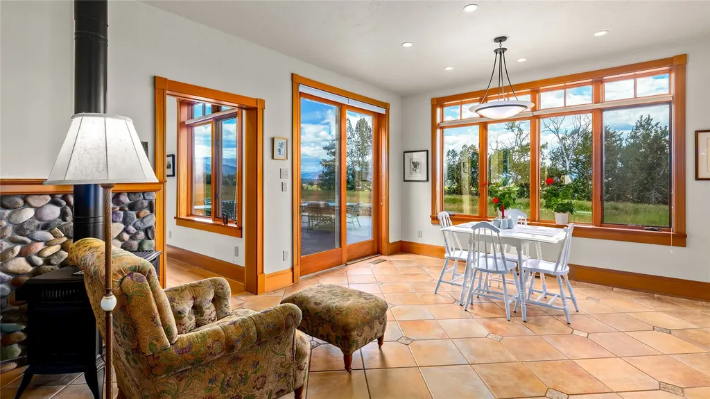 22 Woods Rose Lane Plains MT 59859