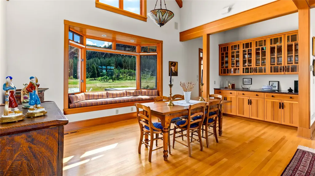 22 Woods Rose Lane Plains MT 59859