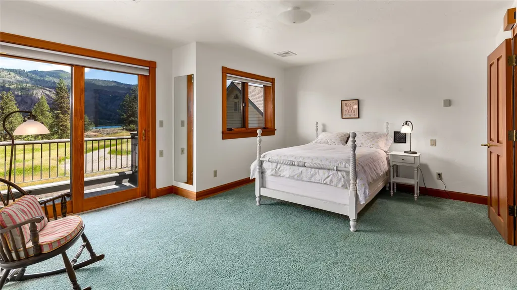 22 Woods Rose Lane Plains MT 59859