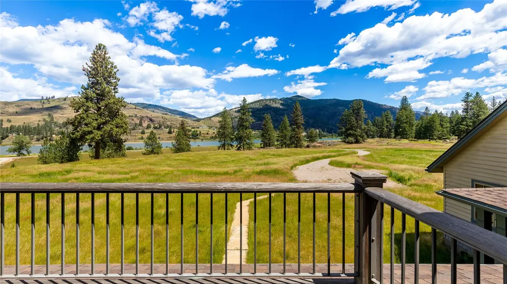 22 Woods Rose Lane Plains MT 59859