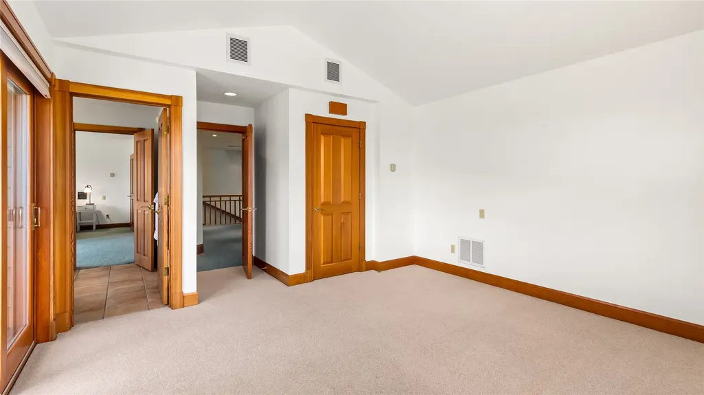 22 Woods Rose Lane Plains MT 59859