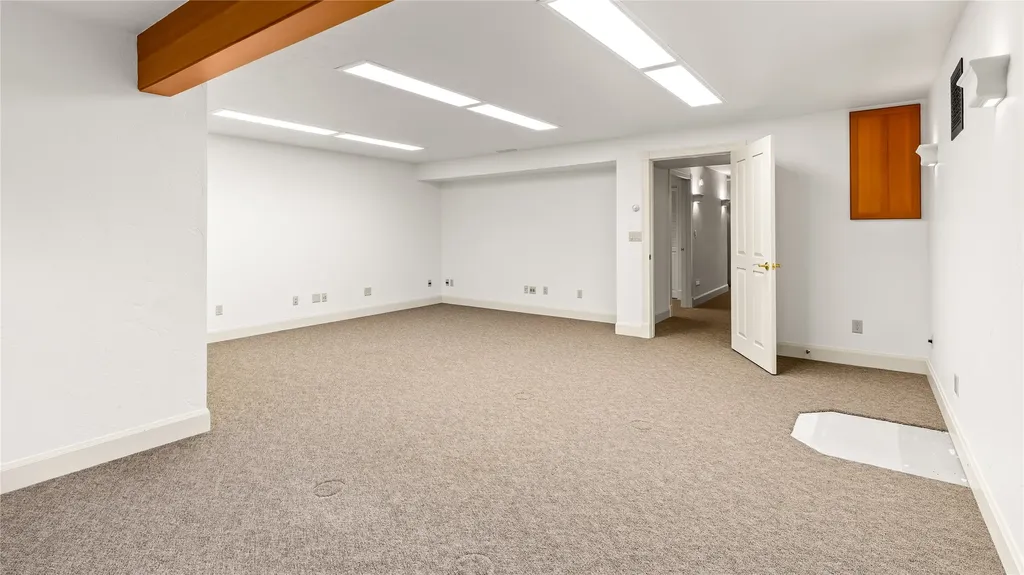22 Woods Rose Lane Plains MT 59859