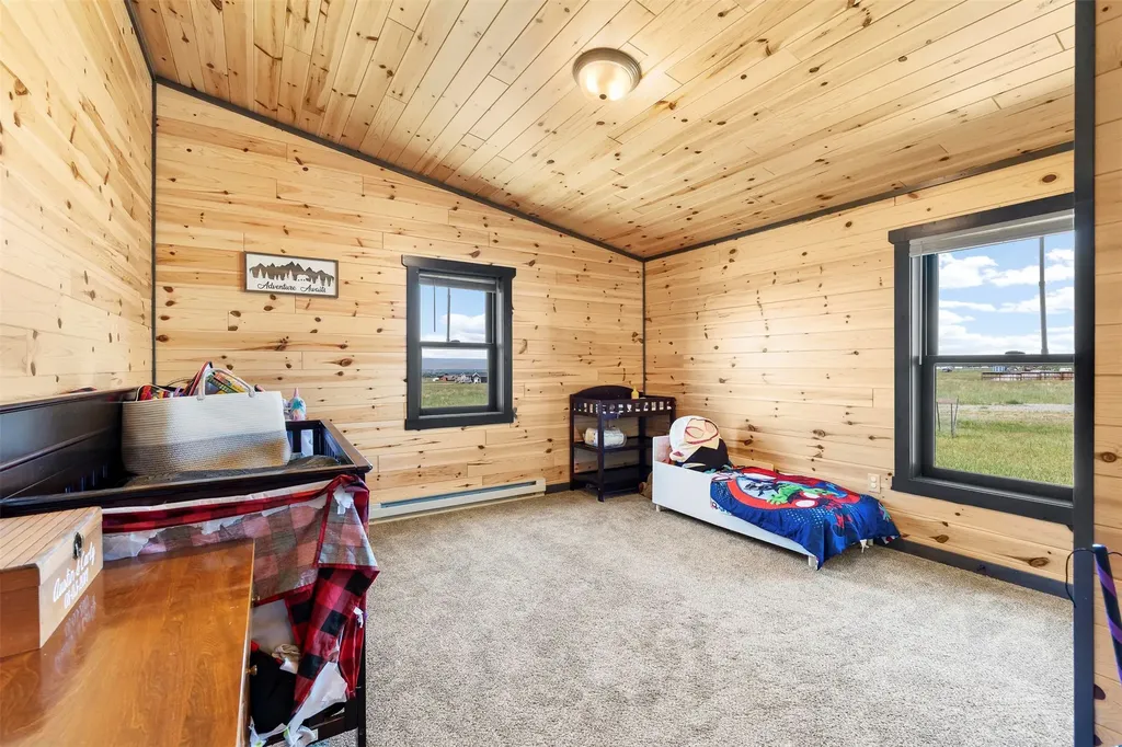 15 Sapphire Way Sheridan MT 59749