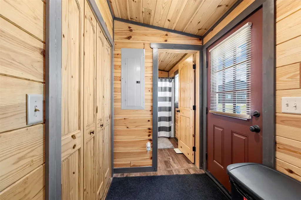 15 Sapphire Way Sheridan MT 59749