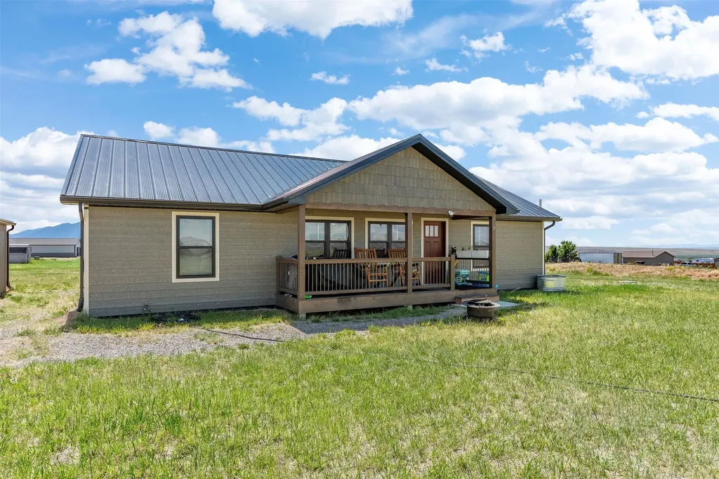 15 Sapphire Way Sheridan MT 59749