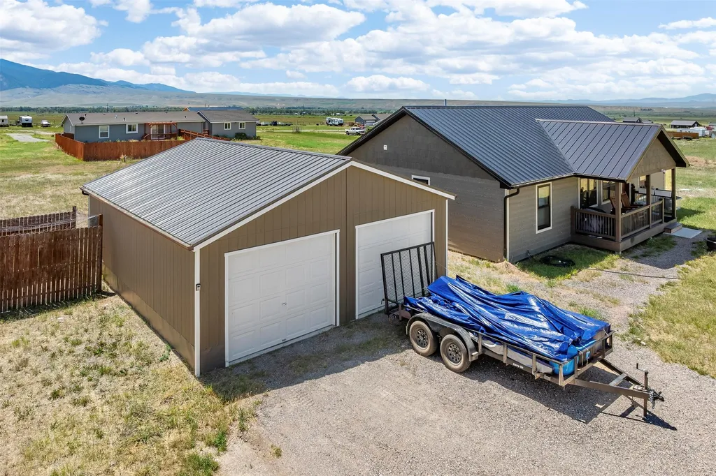 15 Sapphire Way Sheridan MT 59749