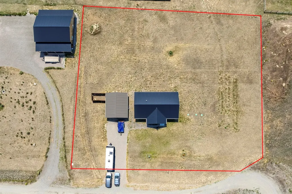 15 Sapphire Way Sheridan MT 59749