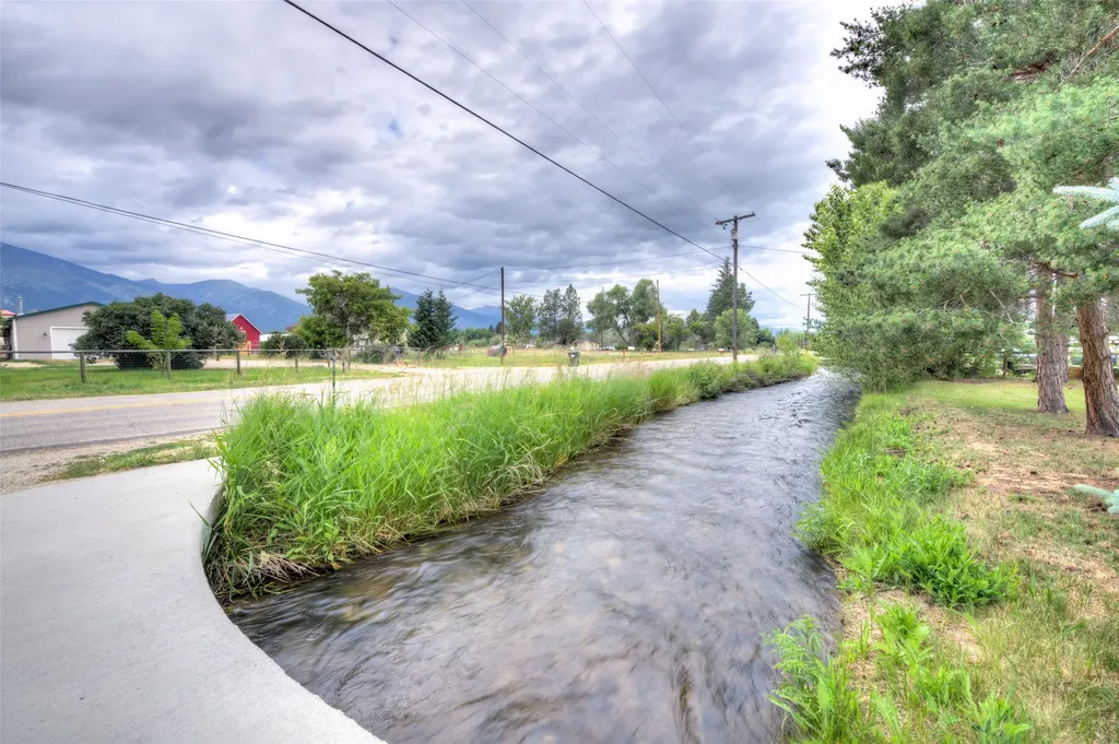 428 Grantsdale Road Hamilton MT 59840