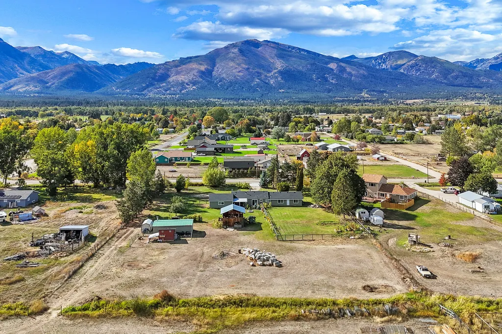 428 Grantsdale Road Hamilton MT 59840