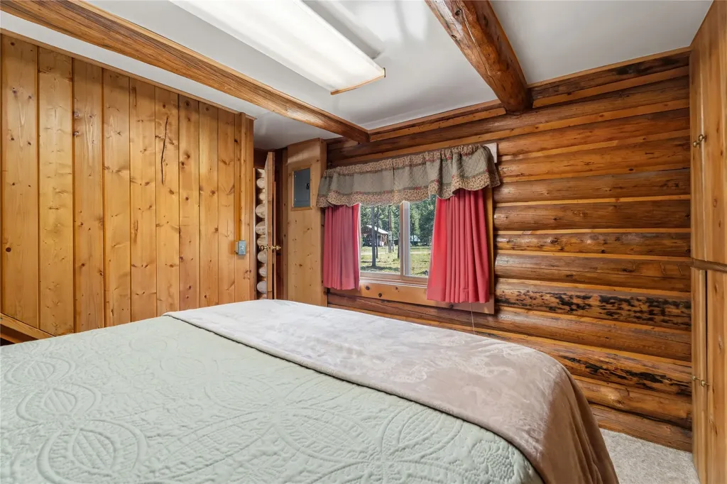 392 Leisure Lane Sula MT 59871