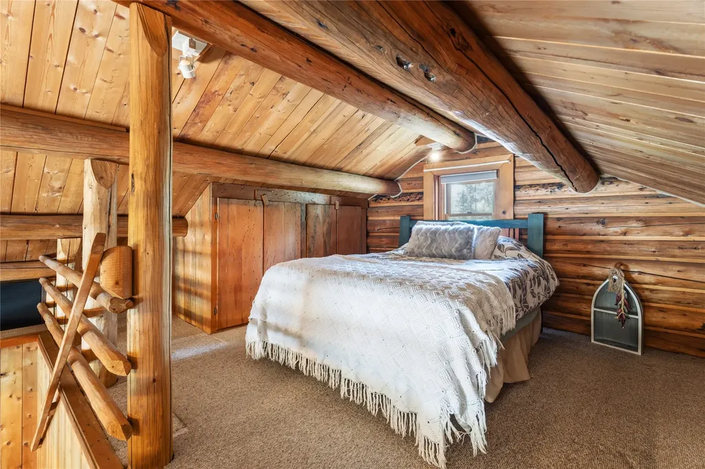 392 Leisure Lane Sula MT 59871