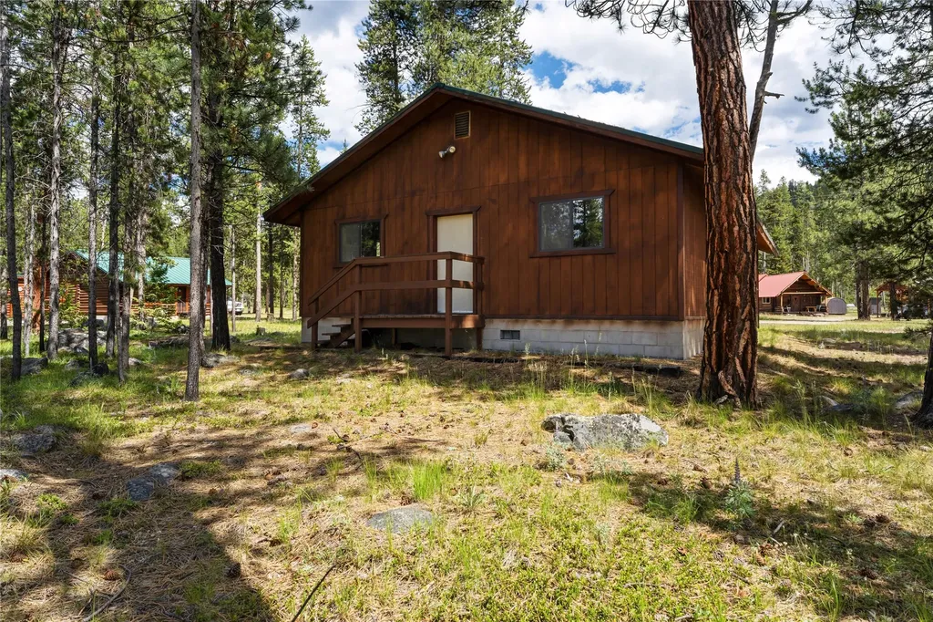 392 Leisure Lane Sula MT 59871