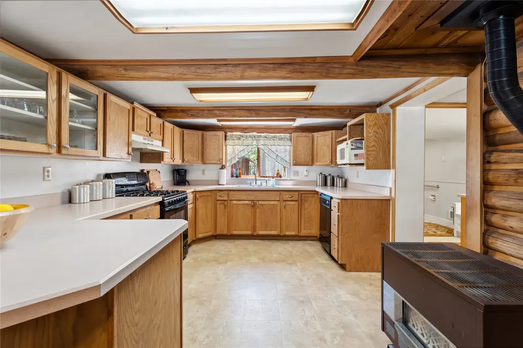 392 Leisure Lane Sula MT 59871