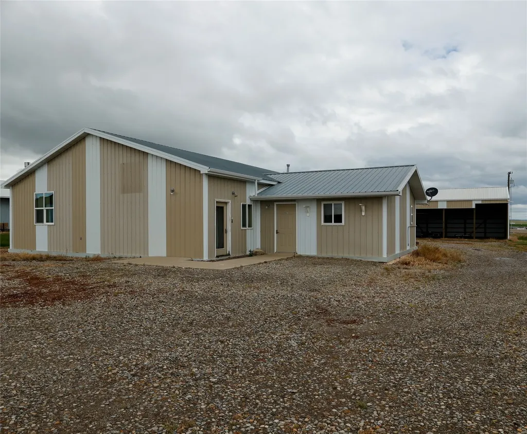 19 8th Avenue NE Conrad MT 59425
