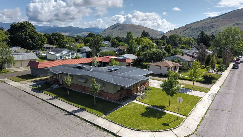 1824 Hollis Street Missoula MT 59801