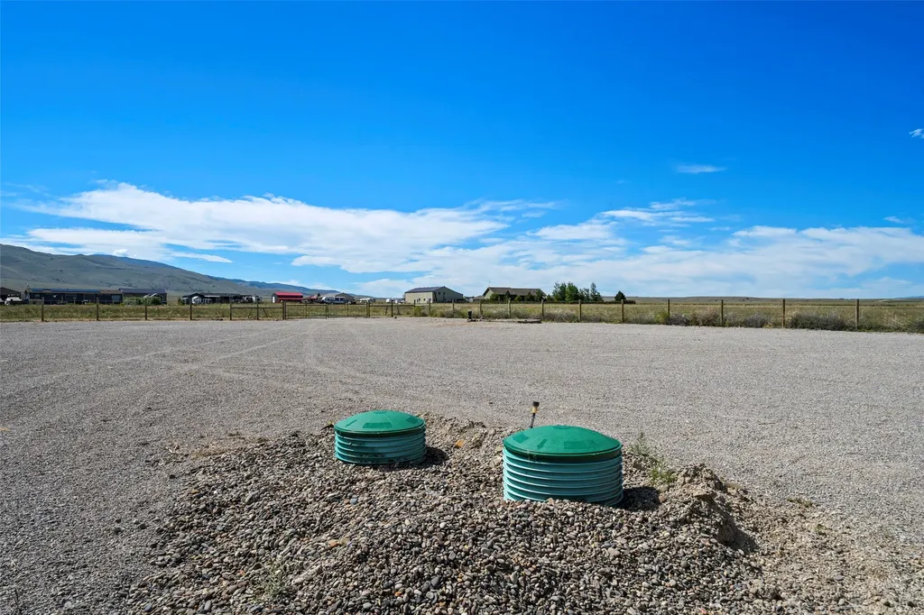 15 Berry Lane Townsend MT 59644